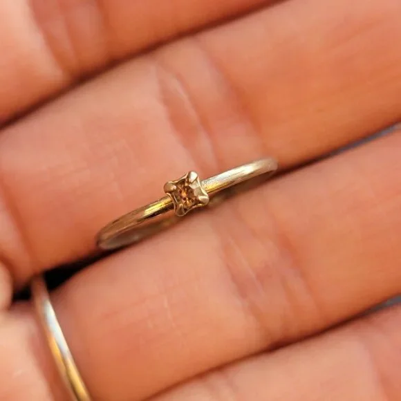 Dainty minimalist smoky topaz stamped STER silver ring - Picture 14 of 15